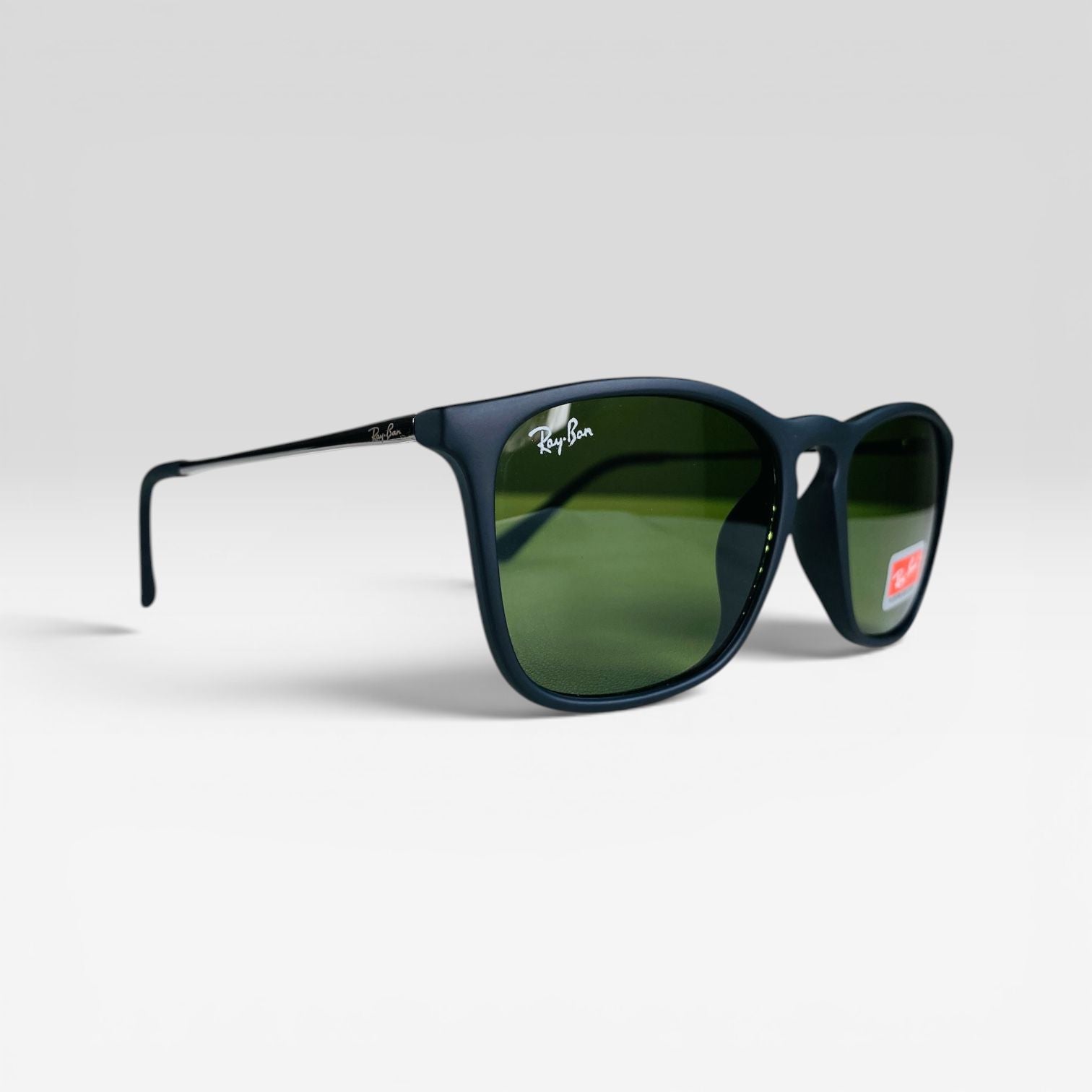 ERIKA cuadrada lente verde.